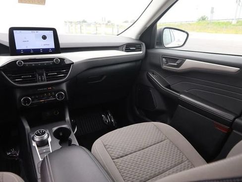 Used 2022 Ford Escape SE FWD image 24