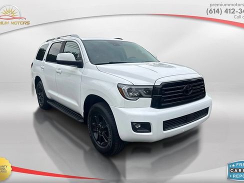 Used 2019 Toyota Sequoia SR5 AWD/4WD image 7