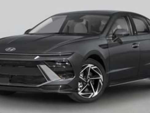 Certified 2025 Hyundai Sonata SE image 1