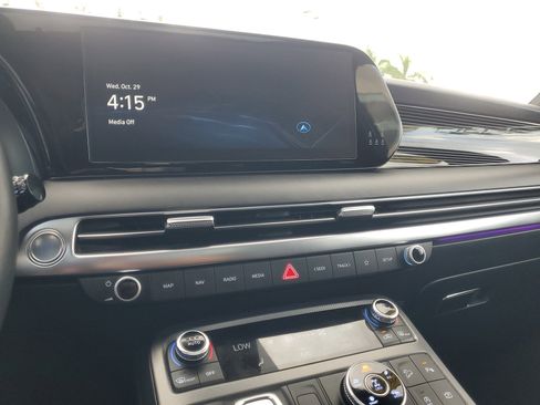 Used 2024 Hyundai Palisade Calligraphy image 28