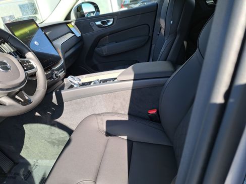 New 2026 Volvo XC60 B5 Plus w/ Protection Package Premier image 6