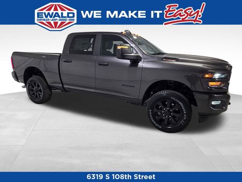 New 2026 RAM 2500 Big Horn AWD/4WD image 24