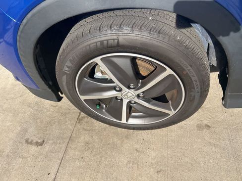 Used 2022 Honda HR-V EX-L image 12