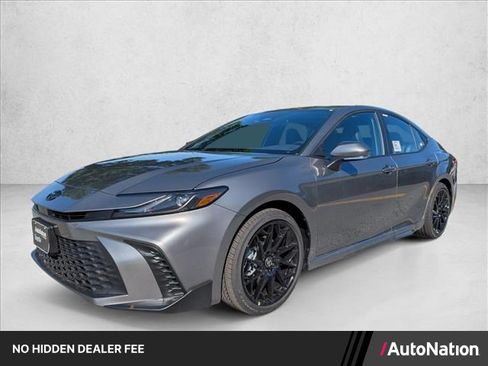 New 2026 Toyota Camry SE FWD image 1
