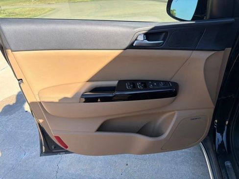 Used 2019 Kia Sportage SX AWD/4WD image 11