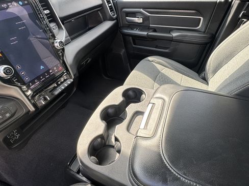 Used 2026 RAM 2500 Big Horn AWD/4WD image 30