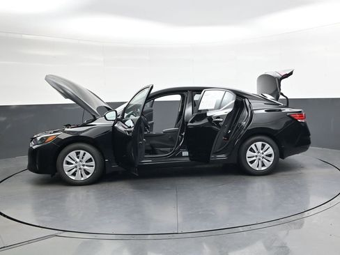 Certified 2025 Nissan Sentra S image 44