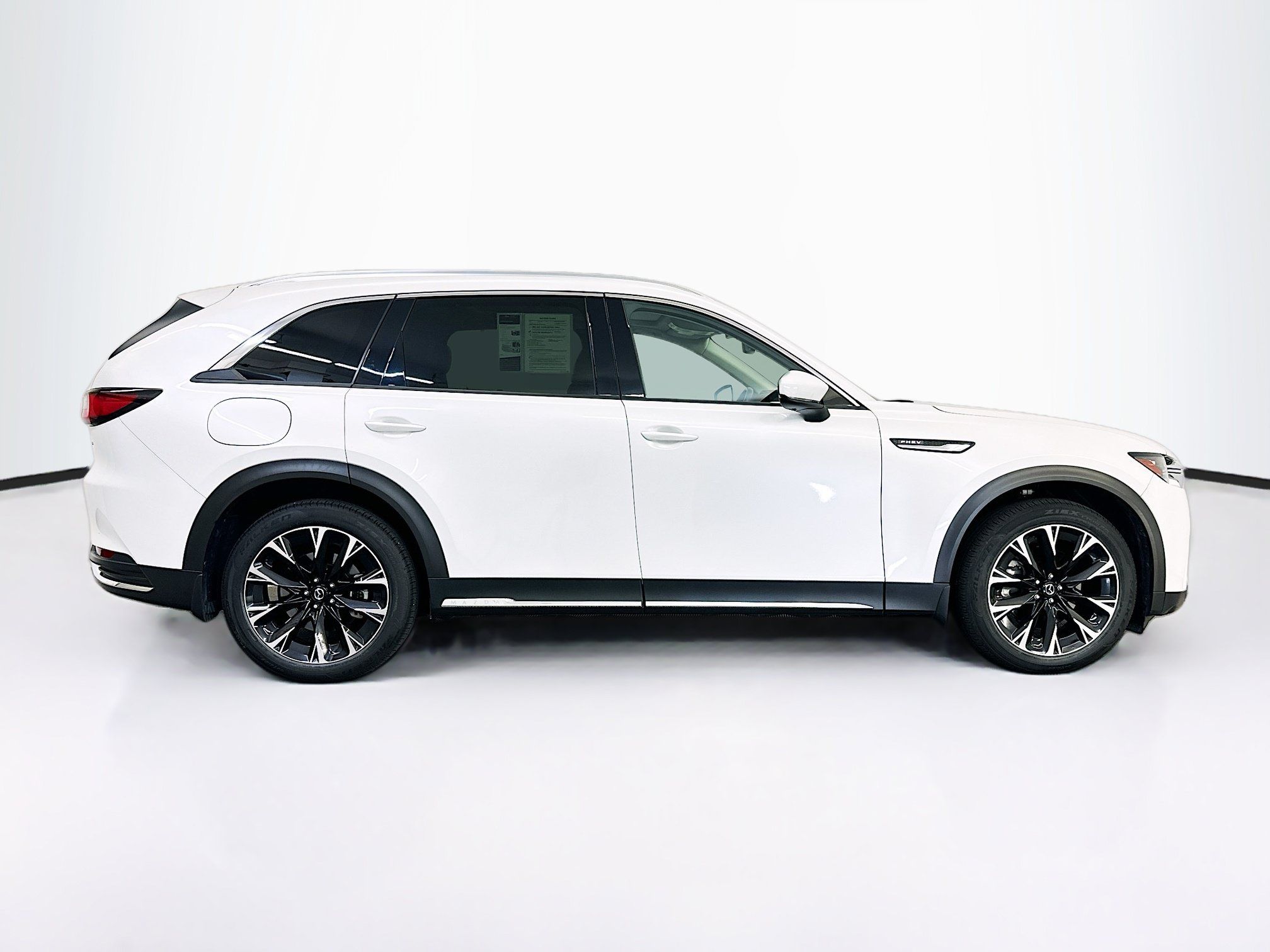 Used 2024 MAZDA CX-90 Plug-In Hybrid w/ Premium Pkg AWD/4WD image 10