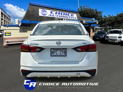 Used 2023 Nissan Altima 2.5 SV FWD image 7