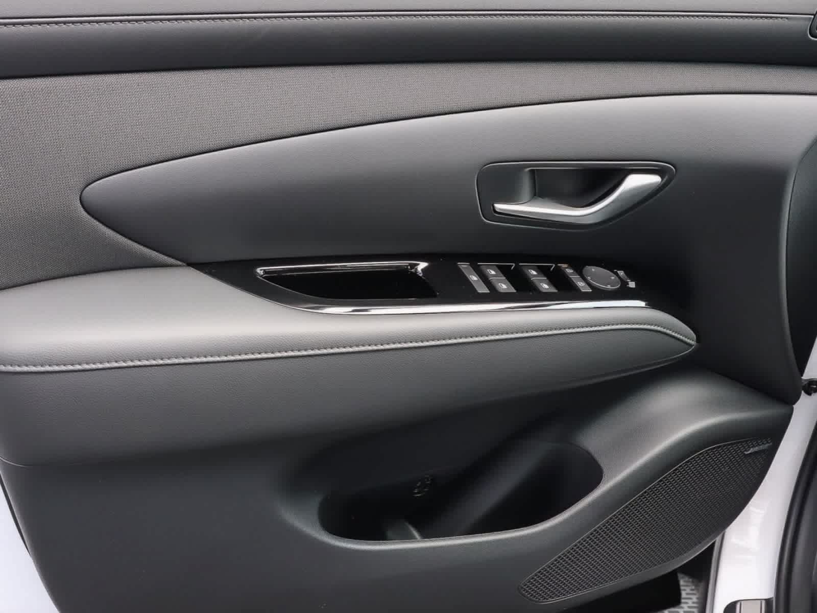 New 2026 Hyundai Tucson Limited FWD image 30