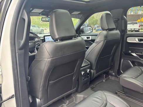 Used 2022 Ford Explorer ST w/ Equipment Group 401A AWD/4WD image 25
