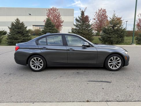 Used 2016 BMW 320i Sedan image 6