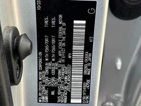 Used 2024 Toyota 4Runner SR5 image 26