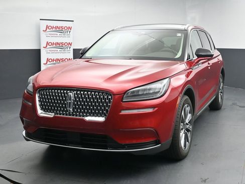 Used 2022 Lincoln Corsair Reserve w/ Equipment Group 201A AWD/4WD image 4