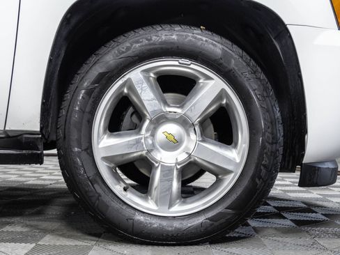 Used 2014 Chevrolet Tahoe LTZ AWD/4WD image 44