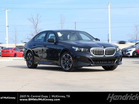 New 2026 BMW 530i xDrive w/ M Sport Package image 1