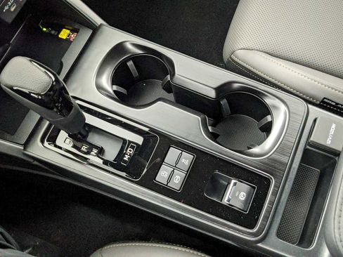 New 2026 Subaru Outback Limited image 18