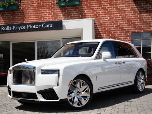 New 2026 Rolls-Royce Cullinan image 1