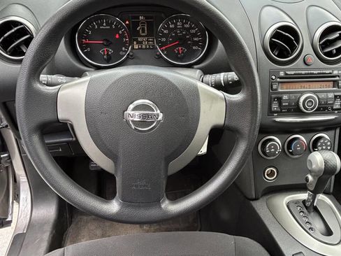Used 2015 Nissan Rogue S AWD/4WD image 13