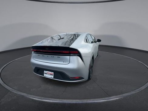 Used 2024 Toyota Prius LE image 13