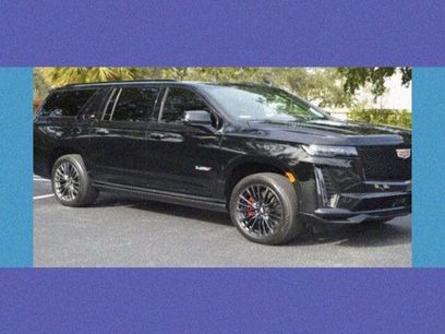 Used 2023 Cadillac Escalade ESV V