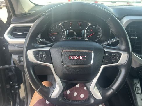 Used 2018 GMC Acadia SLT w/ LPO, Cargo Package FWD image 19