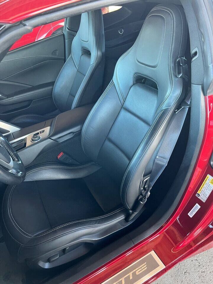 Used 2014 Chevrolet Corvette Stingray Coupe RWD image 16