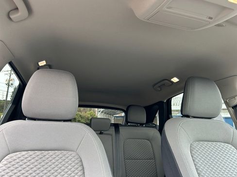 Used 2020 Ford Escape SE image 27