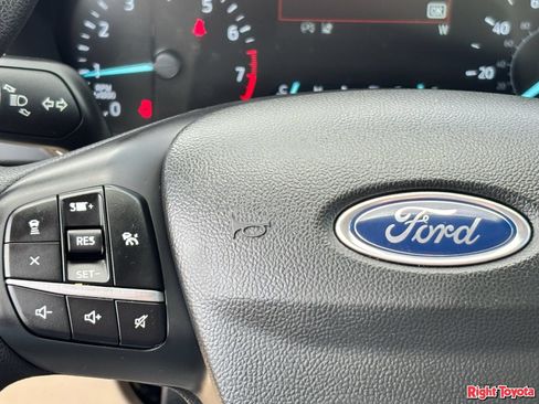 Used 2020 Ford Escape SE FWD image 22