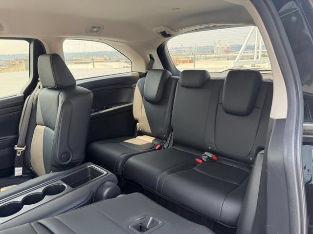 Used 2025 Honda Odyssey EX-L image 11