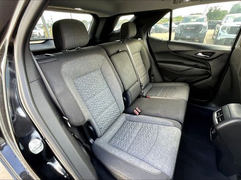 Used 2023 Chevrolet Equinox LT image 36
