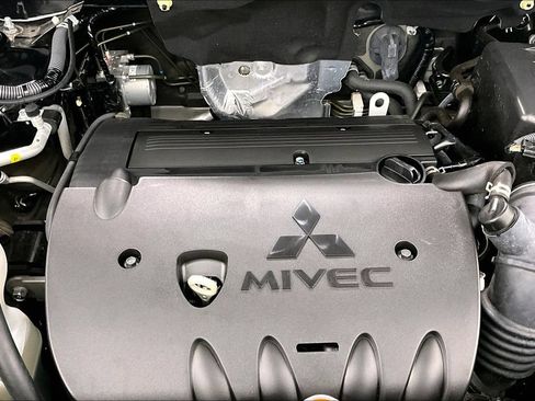Used 2025 Mitsubishi Outlander Sport AWD image 11
