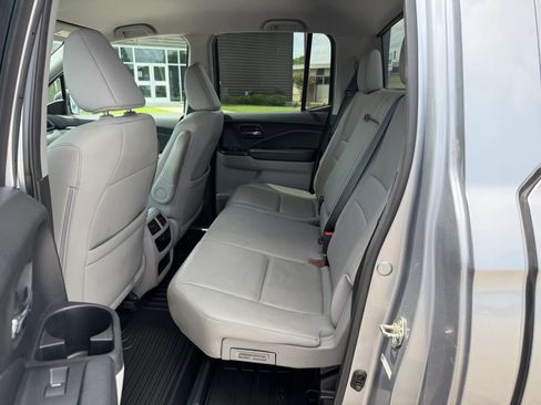 Used 2017 Honda Ridgeline RTL-T image 23