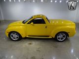 Used 2005 Chevrolet SSR w/ Preferred Equipment Group image 3