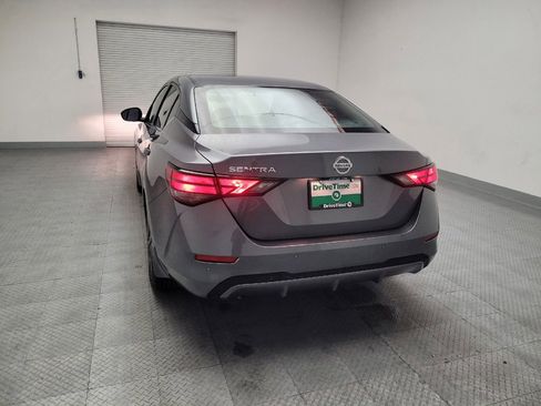 Used 2022 Nissan Sentra S FWD image 6