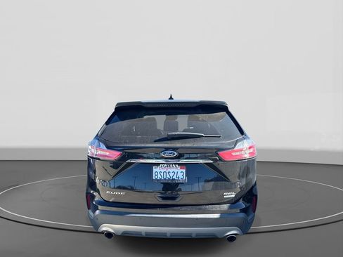Used 2020 Ford Edge SEL w/ Convenience Package image 5