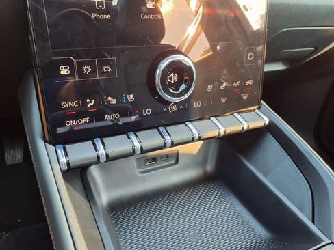 New 2026 GMC Terrain AT4 w/ Convenience Package III image 32