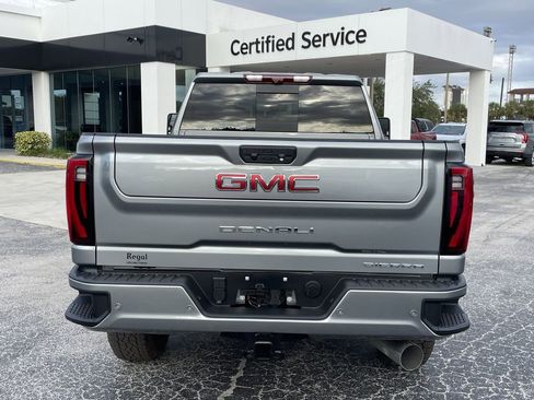 New 2026 GMC Sierra 2500 Denali w/ Denali Reserve Package AWD/4WD image 5