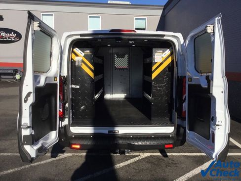 Used 2019 Ford Transit 250 130 Low Roof image 12