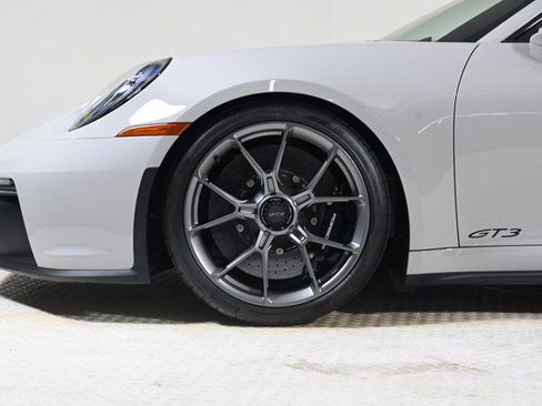 Certified 2022 Porsche 911 GT3 image 33