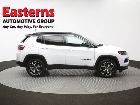 Used 2025 Jeep Compass Limited AWD/4WD image 45