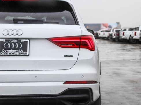 New 2025 Audi Q3 2.0T Premium image 10