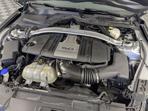 Used 2020 Ford Mustang GT Premium image 31
