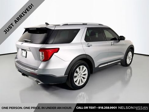 Used 2021 Ford Explorer Limited w/ Equipment Group 301A image 5