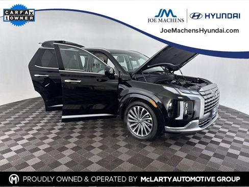 Certified 2025 Hyundai Palisade Calligraphy image 14