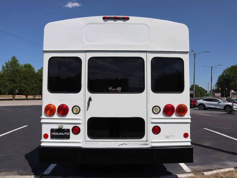 Used 2004 Chevrolet Express 3500 w/ School Bus Package image 8