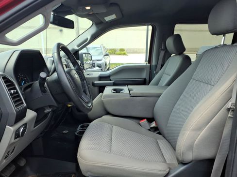 Used 2019 Ford F150 XLT w/ Equipment Group 302A Luxury AWD/4WD image 24