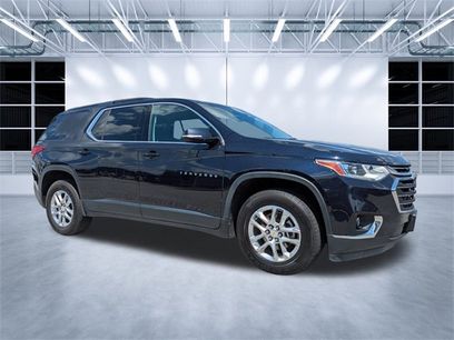Used 2020 Chevrolet Traverse LT