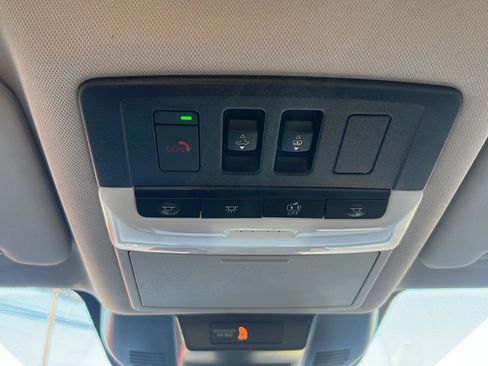 New 2026 Nissan Rogue SV image 29