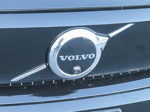 Used 2023 Volvo C40 P8 Recharge Plus w/ Protection Package Premier image 5